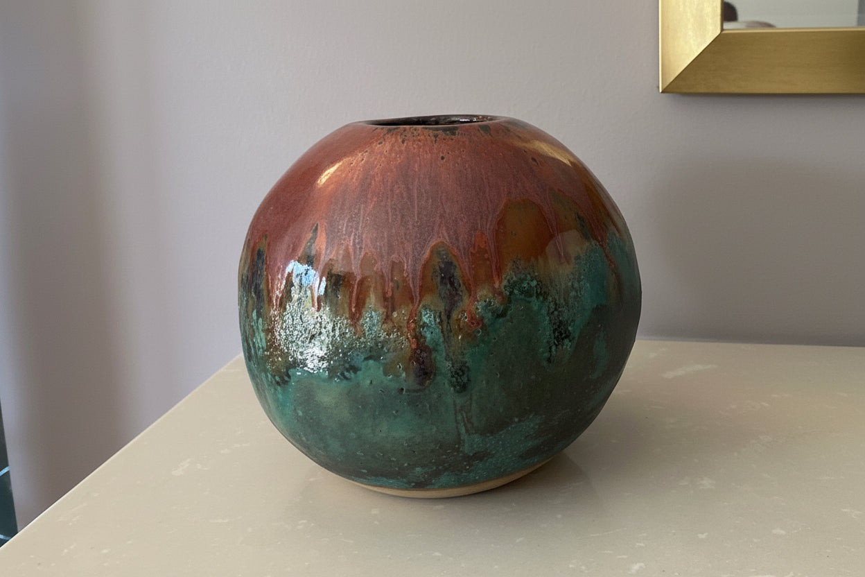 Living Rock moon vase